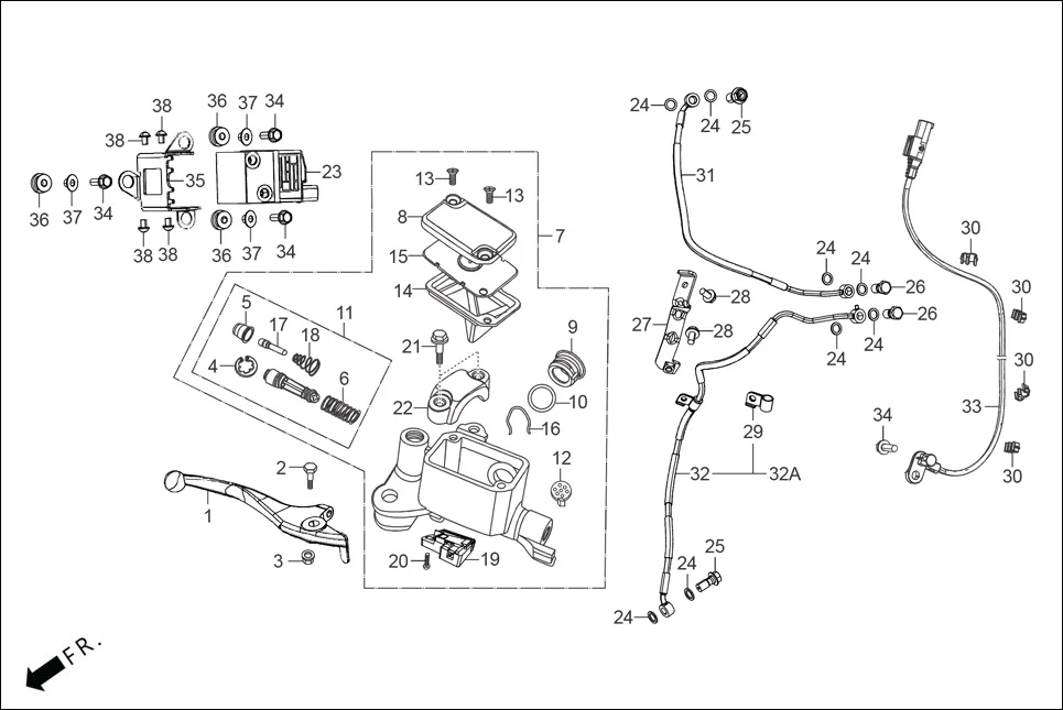 F-4 FRONT DISC BRAKE ASSY. (MASTER CYL.) diagram showing 37520-RAA-000