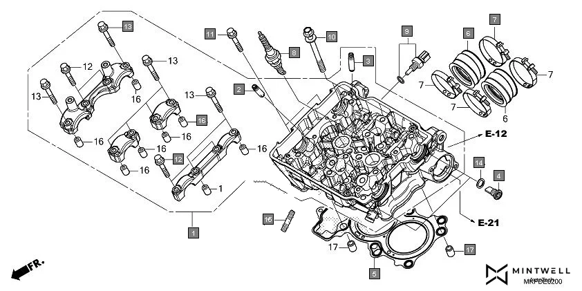 E-2 CYLINDER HEAD